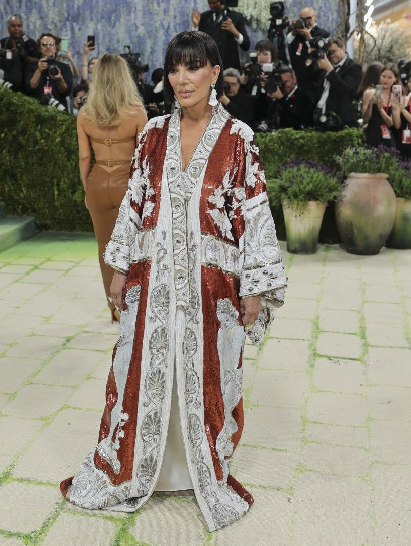 Met Gala 2026'da şıklık yarışı: Tarzlarını görenler inanamadı - Resim: 16