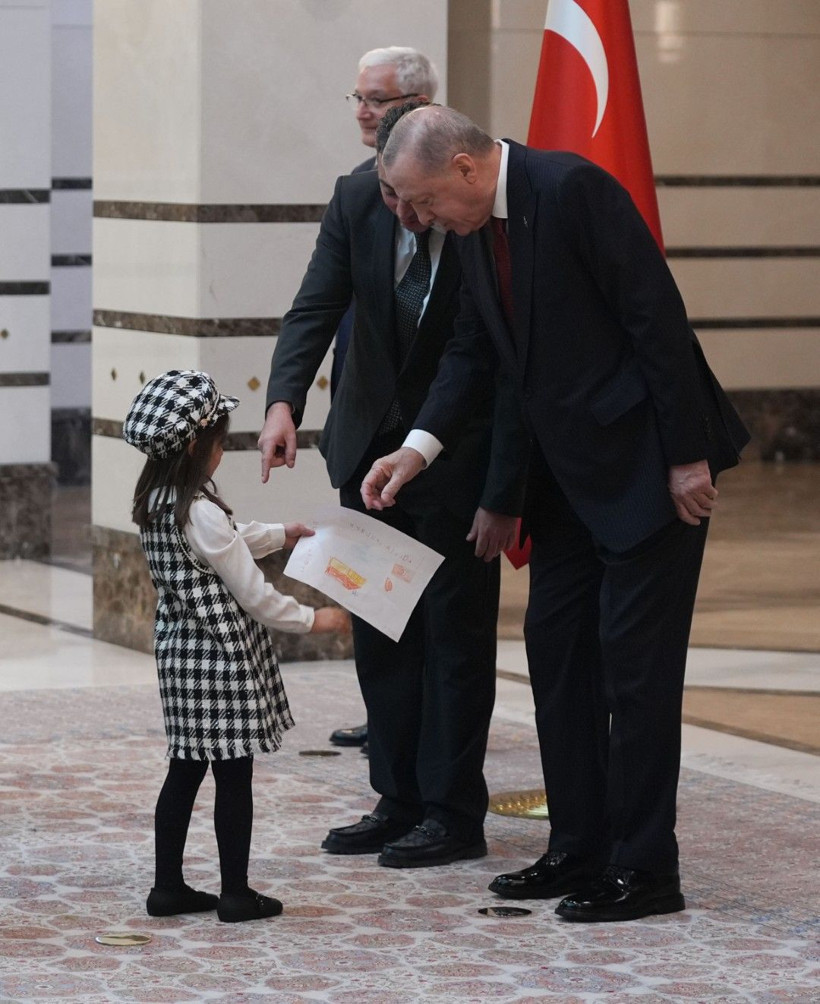 Erdoğan'a dikkat çeken hediye - Resim: 5