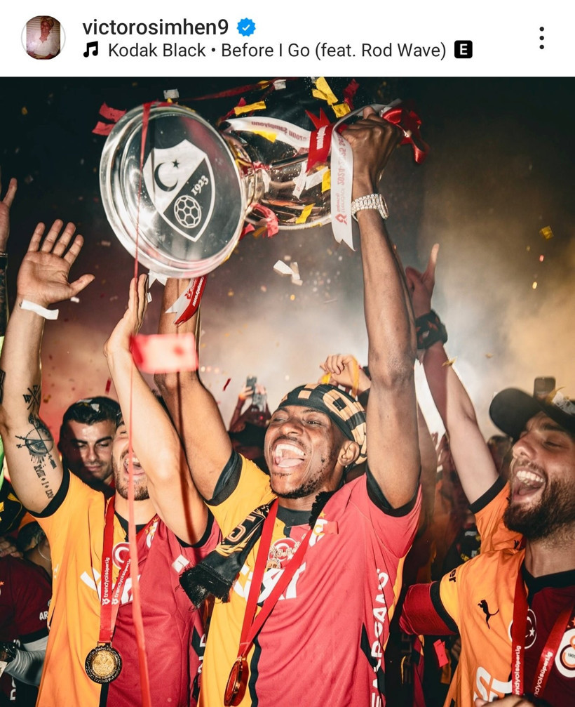 Victor Osimhen'den ayrılık sinyali - Resim : 2