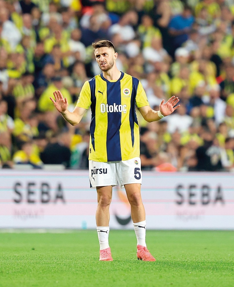 Fenerbahçe'de yıldız isimler hayal kırıklığı yaşattı: O eski halinden eser yok şimdi - Resim : 1