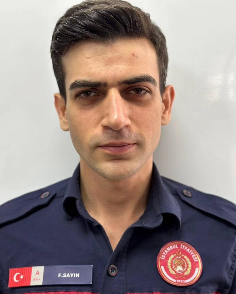 İstanbul'da bir itfaiye eri şehit oldu - Resim : 1