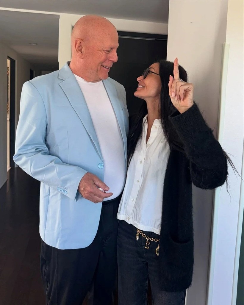 Demi Moore, Bruce Willis'in son halini paylaştı - Resim : 2