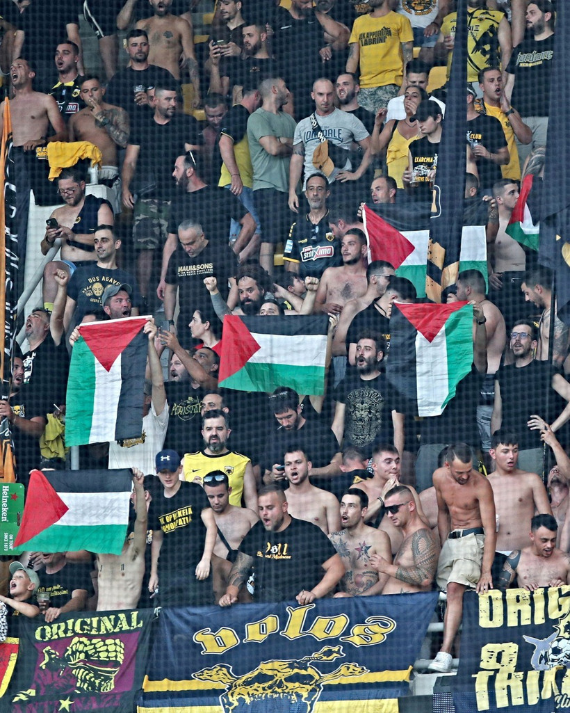 Yunanistan'da olaylı maç: İsrail tepkisi, Filistin bayrağına gözaltı ve havai fişek - Resim : 2