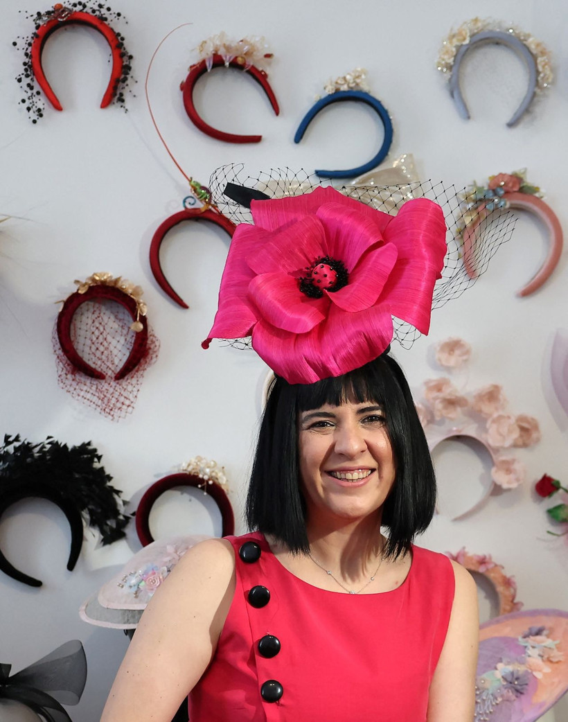 İngiliz asillerin şapkasını Londra'da bir Türk yapıyor - Resim: 6