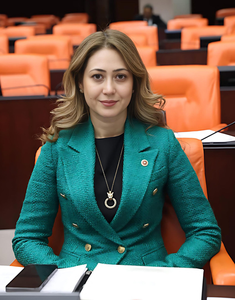 Bahçeli'ye ilginç talep: Yeşil ışık yaktı - Resim : 1