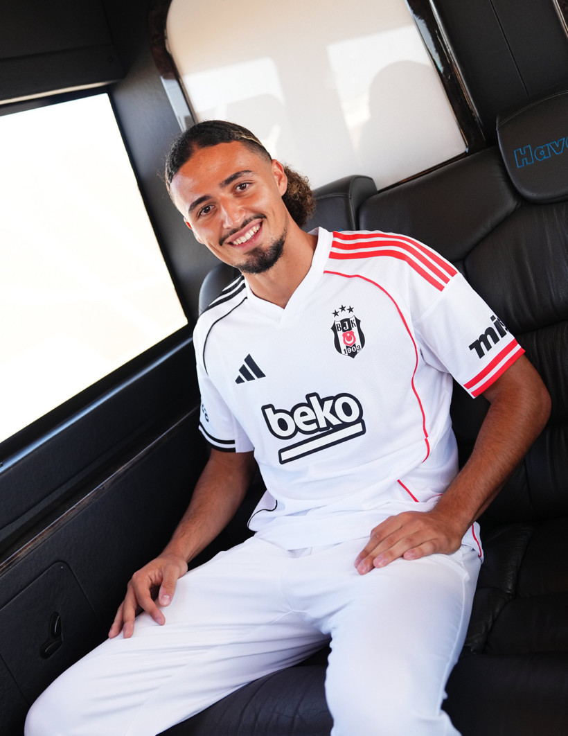 Beşiktaş'ın yeni transferi İstanbul'a geldi - Resim : 1
