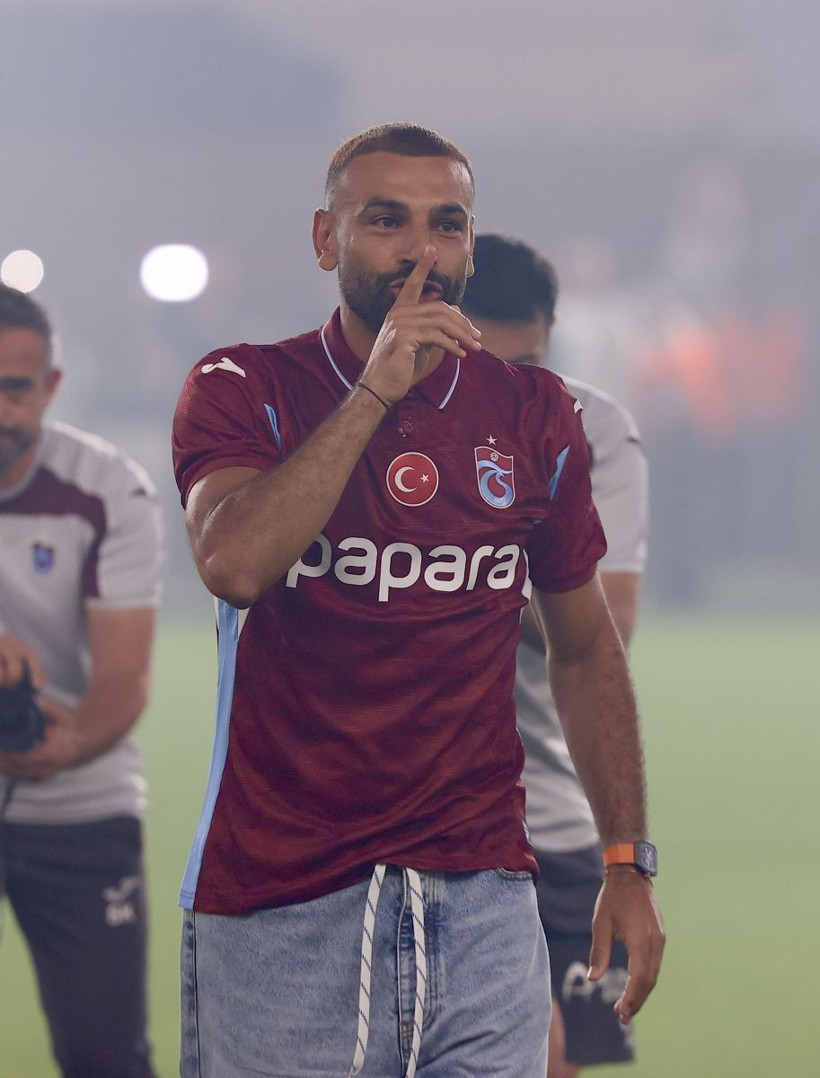 Salah'a unutulmaz tören: "Kupalar kazandırmak için buradayım" - Resim: 74
