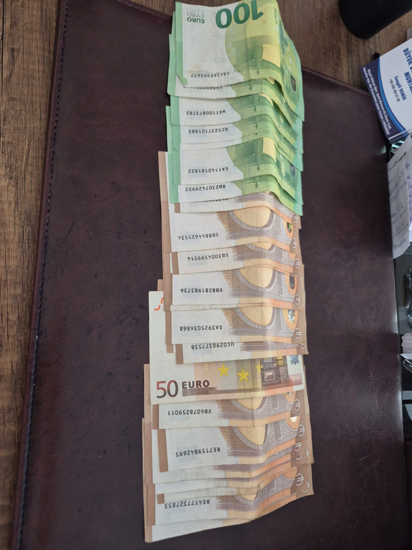 81 bin lirayı teslim etti, 2 bin lira harçlık aldı - Resim : 1