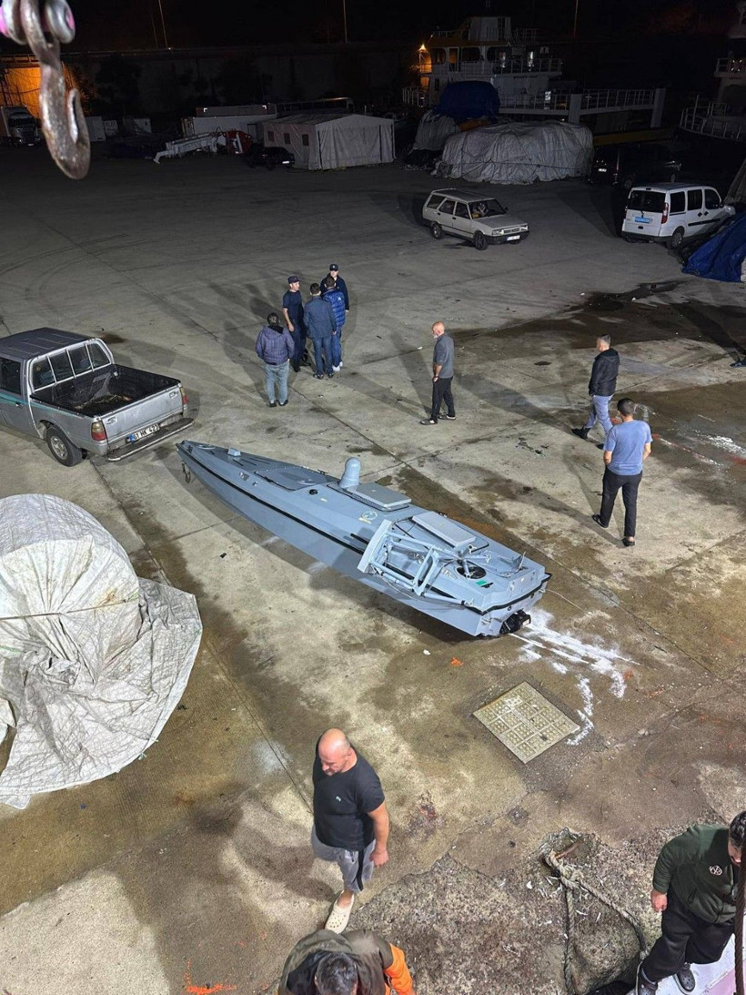 Balıkçılar buldu, içinden bomba çıktı - Resim: 2