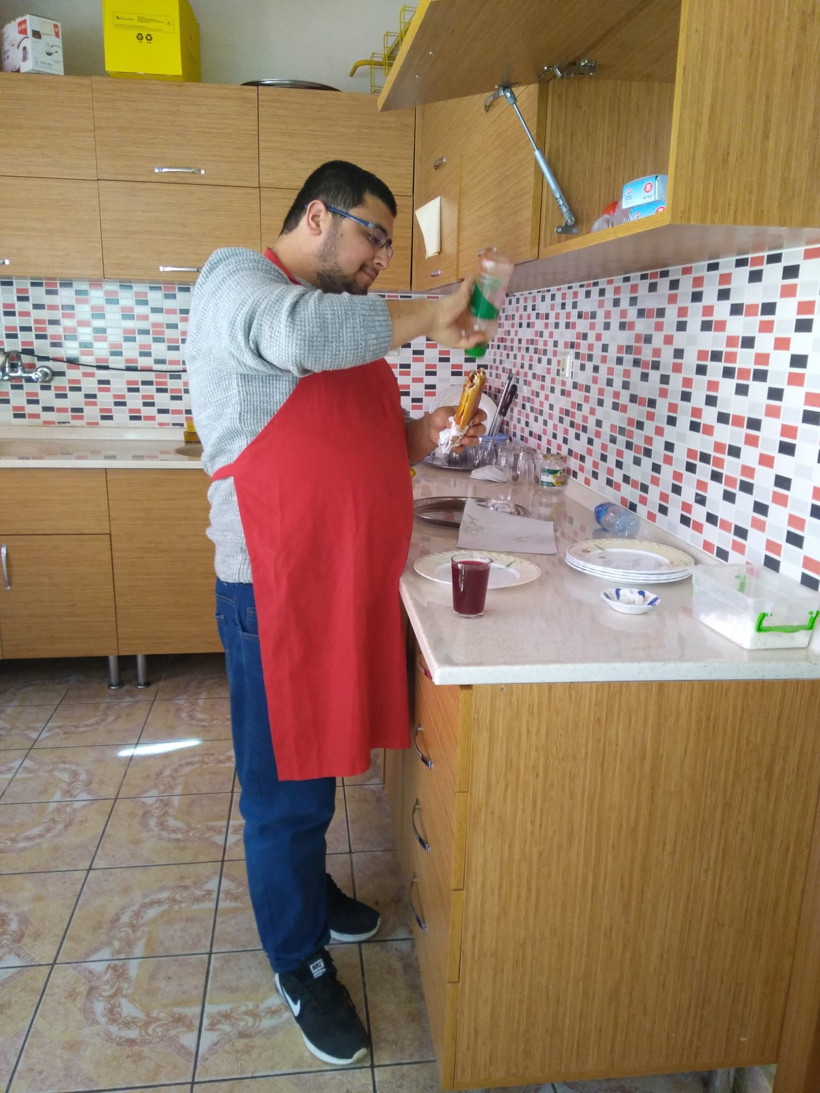 Öğretmendi, kantinci oldu, onu da kaybetti: 'Babam okuma derdi, haklıymış' - Resim : 1