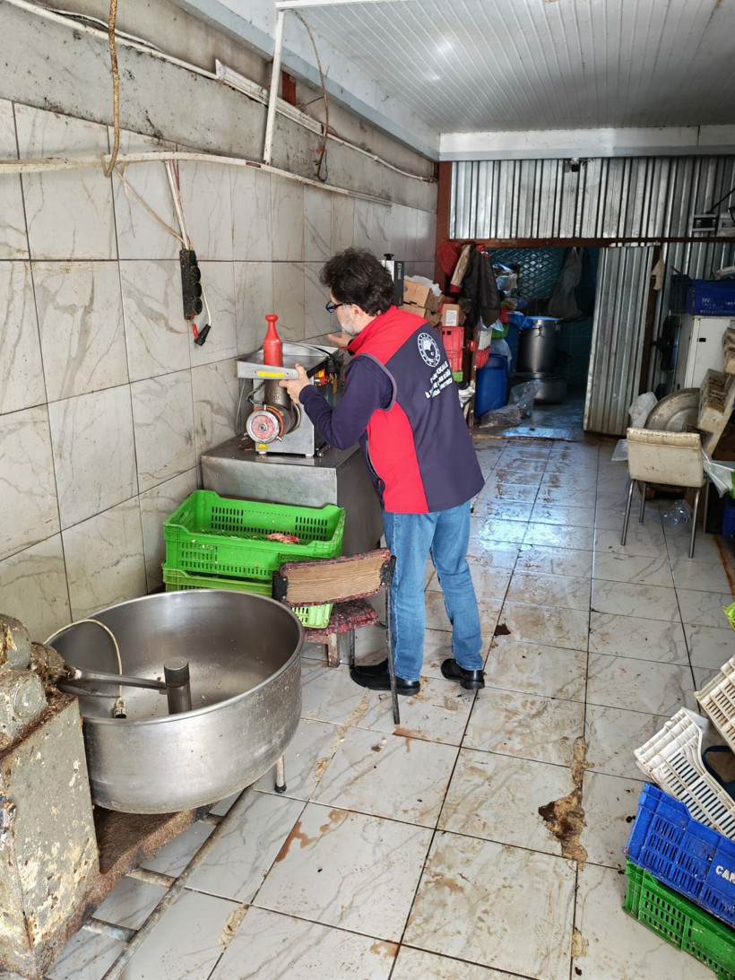 Çanakkale'de mide bulandıran görüntüler - Resim: 1