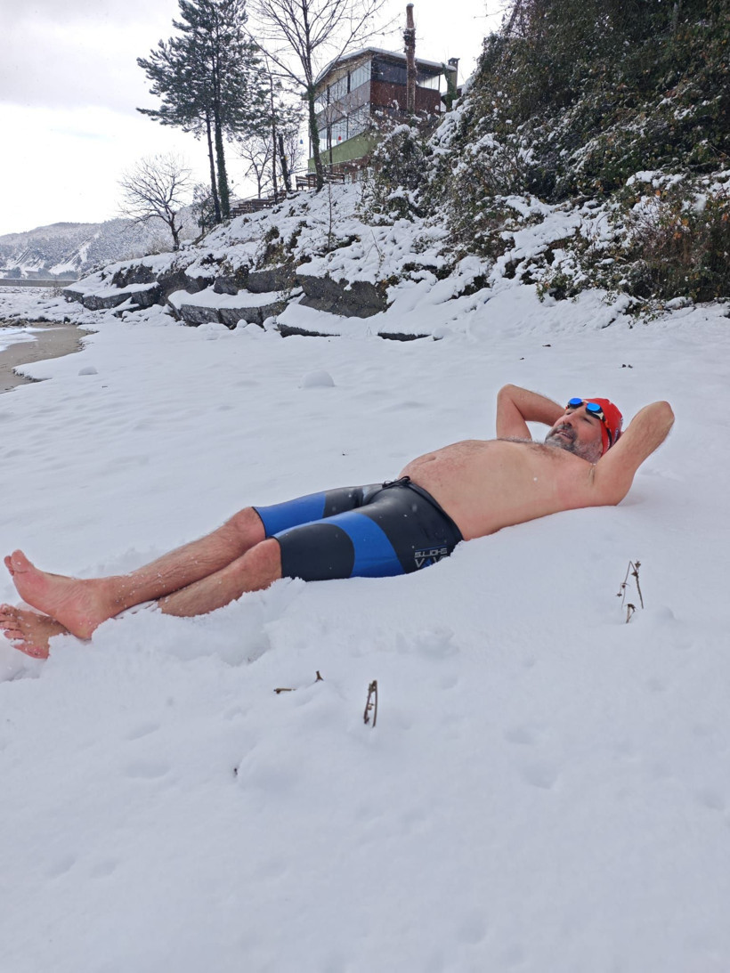 Kar altında yüzdü, ne yiyerek zinde kaldığını açıkladı - Resim: 2