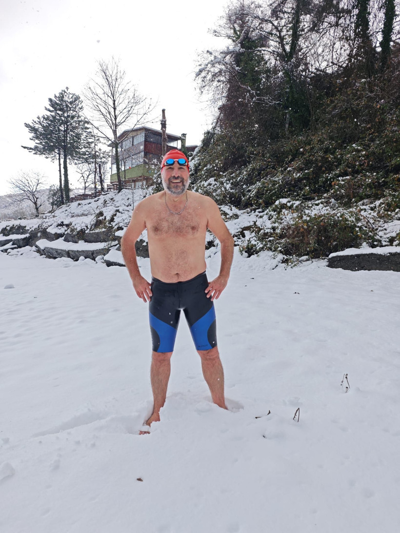 Kar altında yüzdü, ne yiyerek zinde kaldığını açıkladı - Resim: 5