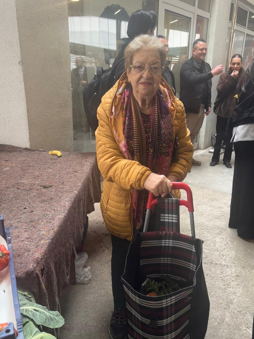 Dervişoğlu: &Uuml;zerimdeki beyaz g&ouml;mlekten utanıyorum - Resim : 1