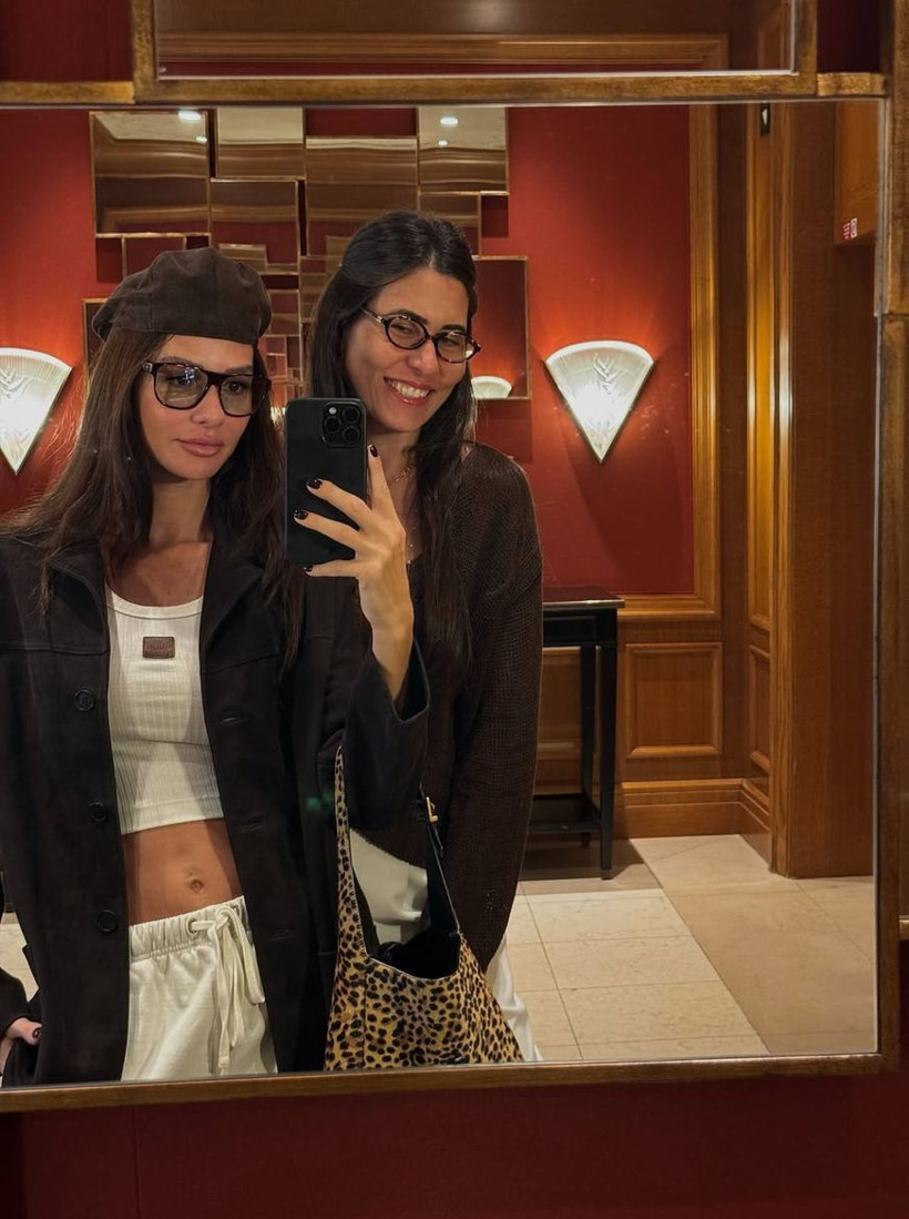 Yasemin Ergene boşanma ardından soluğu Prag'da aldı - Resim : 1