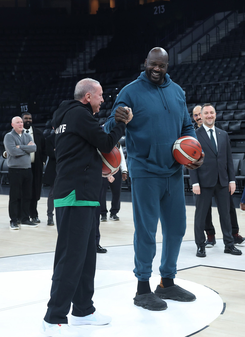 Erdoğan, NBA efsanesi Shaquille O’Neal ile basketbol oynadı - Resim : 3