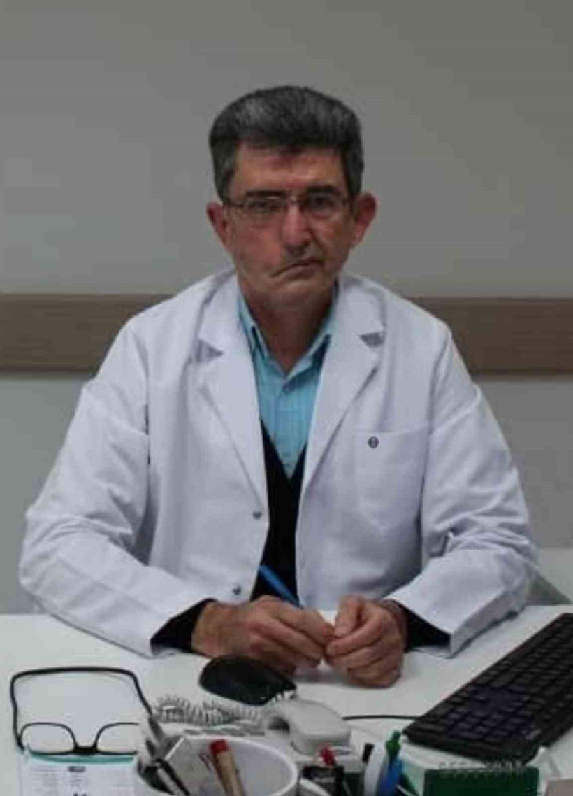 Türk doktor 6 saat kulaç atarak hayatta kaldı. 9 kişinin bulunduğu tekne Ayvalık'ta battı - Resim : 2