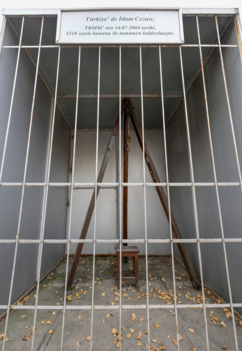 İdamların tanığı 100 yaşında: 'Bu ağacın ağladığını söylerler' - Resim: 10