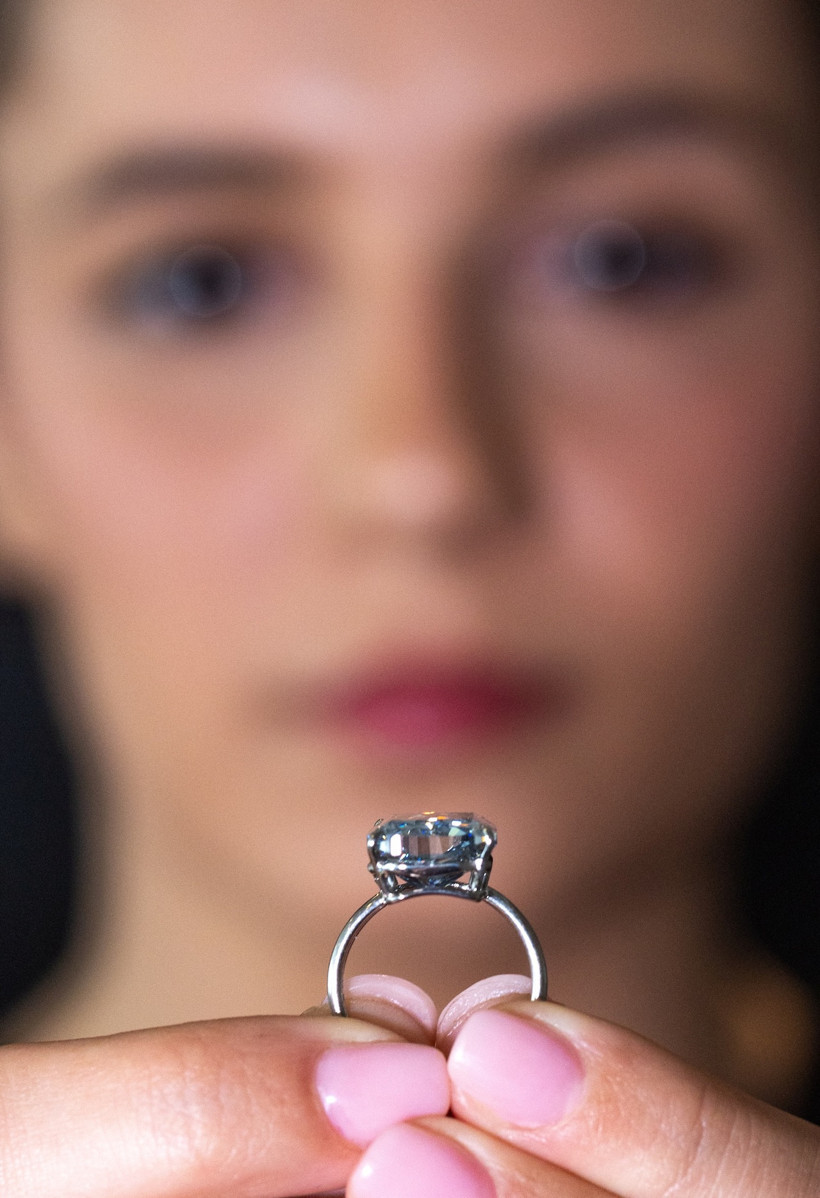 20 milyon dolara satılabilir: 10 karatlık pırlanta açık artırmada - Resim : 5