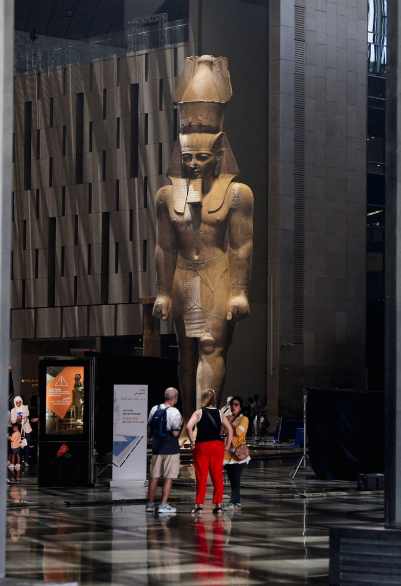 Ekonomik krize çözüm: Tutankhamun hazineleri - Resim: 3