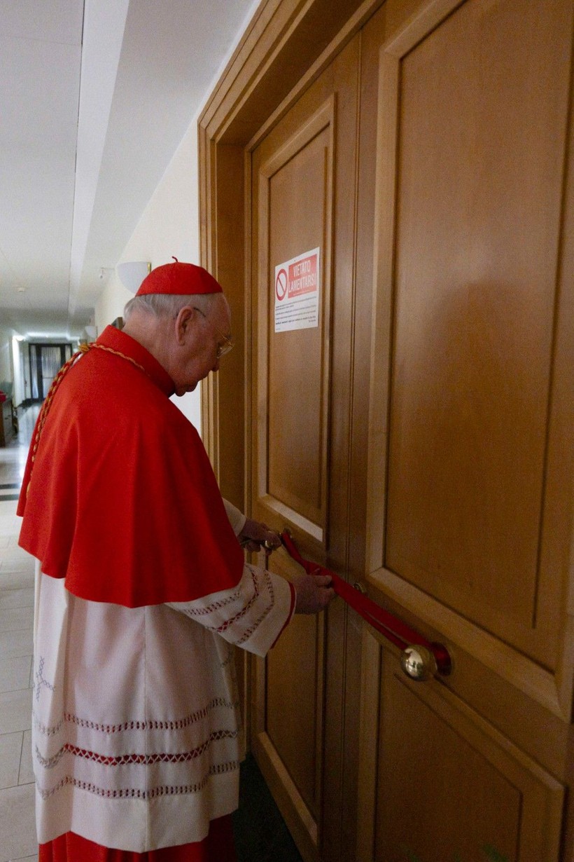 Papa Francis'in naaşı açık tabuta yerleştirildi - Resim: 11
