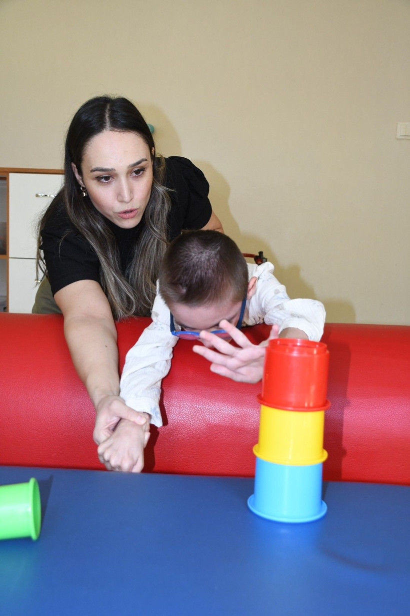 Mesleğini bıraktı, kendini oğluna adadı - Resim: 8