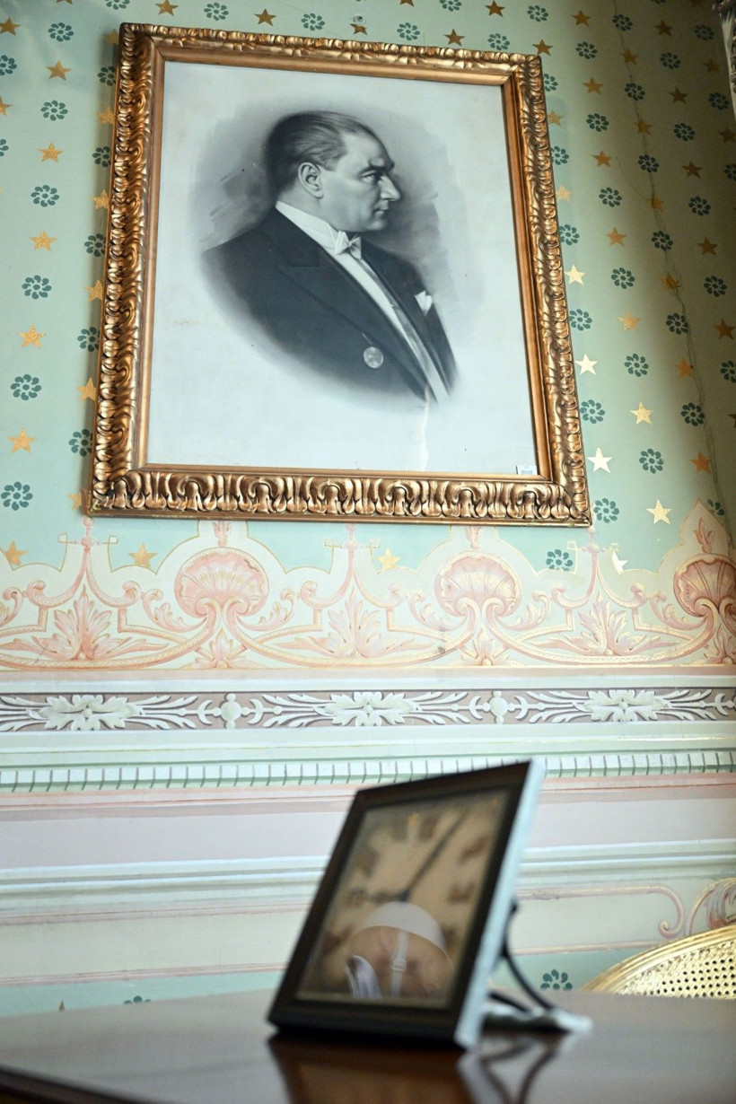 Hayat durdu: Bir millet Atasını andı - Resim: 8