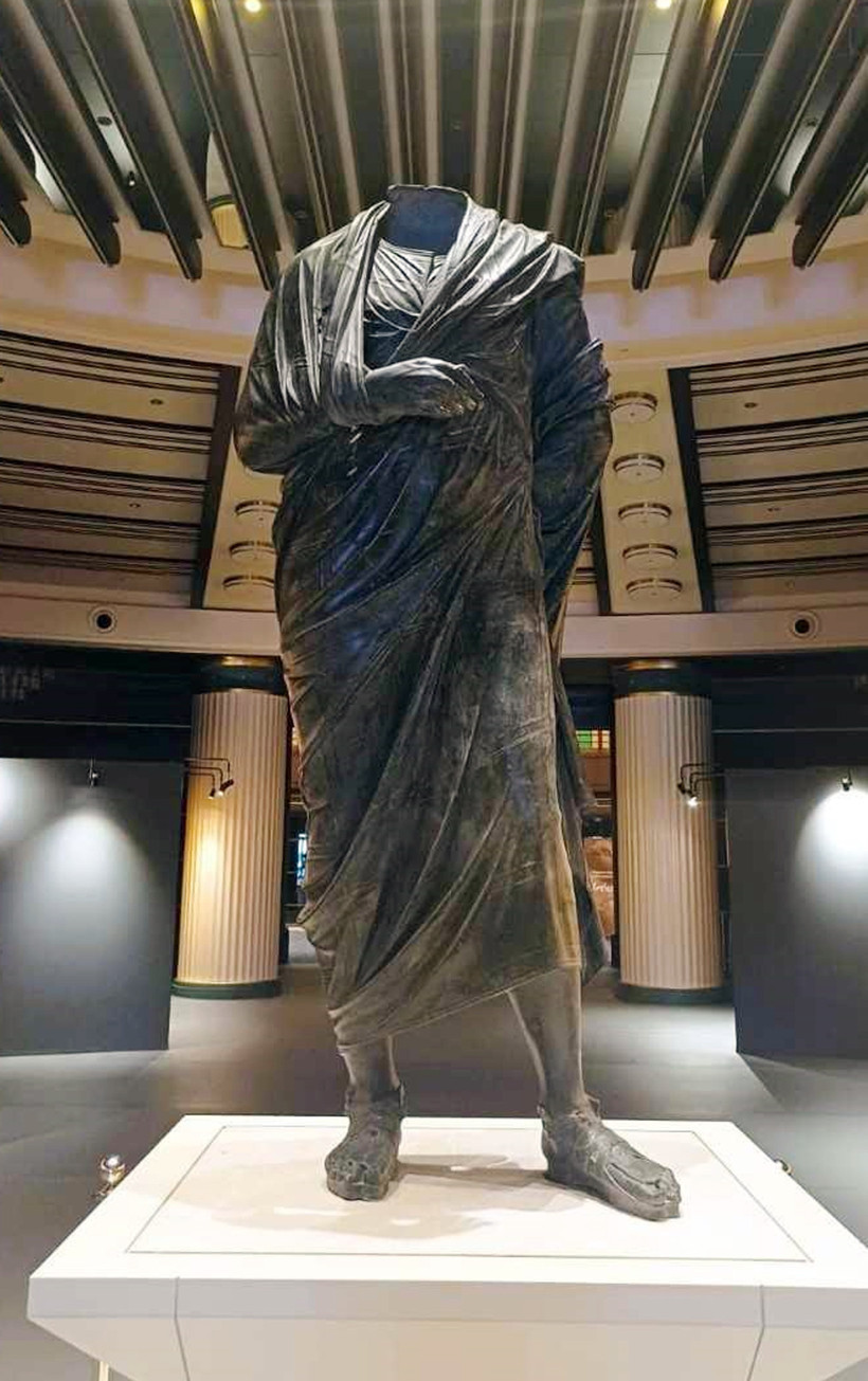 Yurt dışına kaçırılan 110 tarihi eser, Türkiye'ye getirildi - Resim : 1