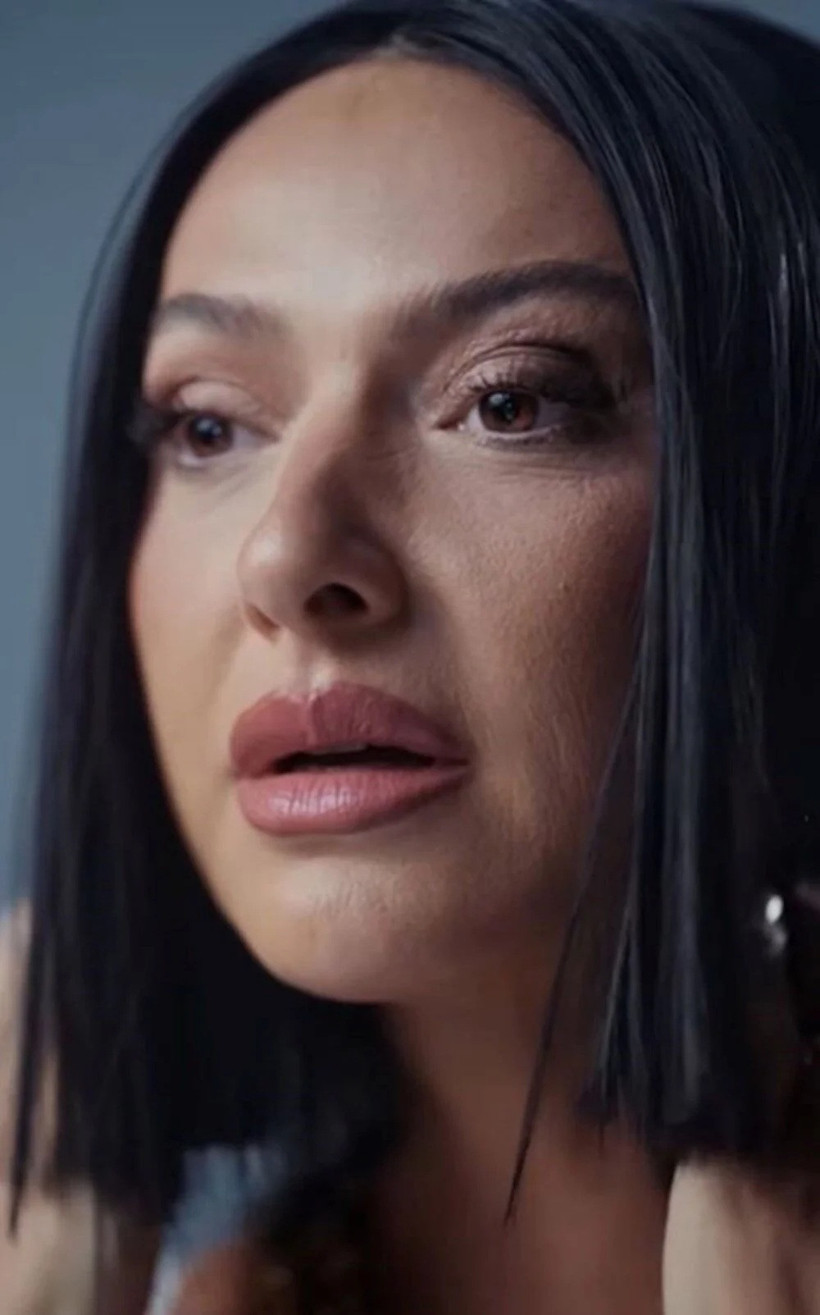 Hadise "Yaşlandın" yorumlarına sert tepki gösterdi: Korkutamazsınız! - Resim : 1