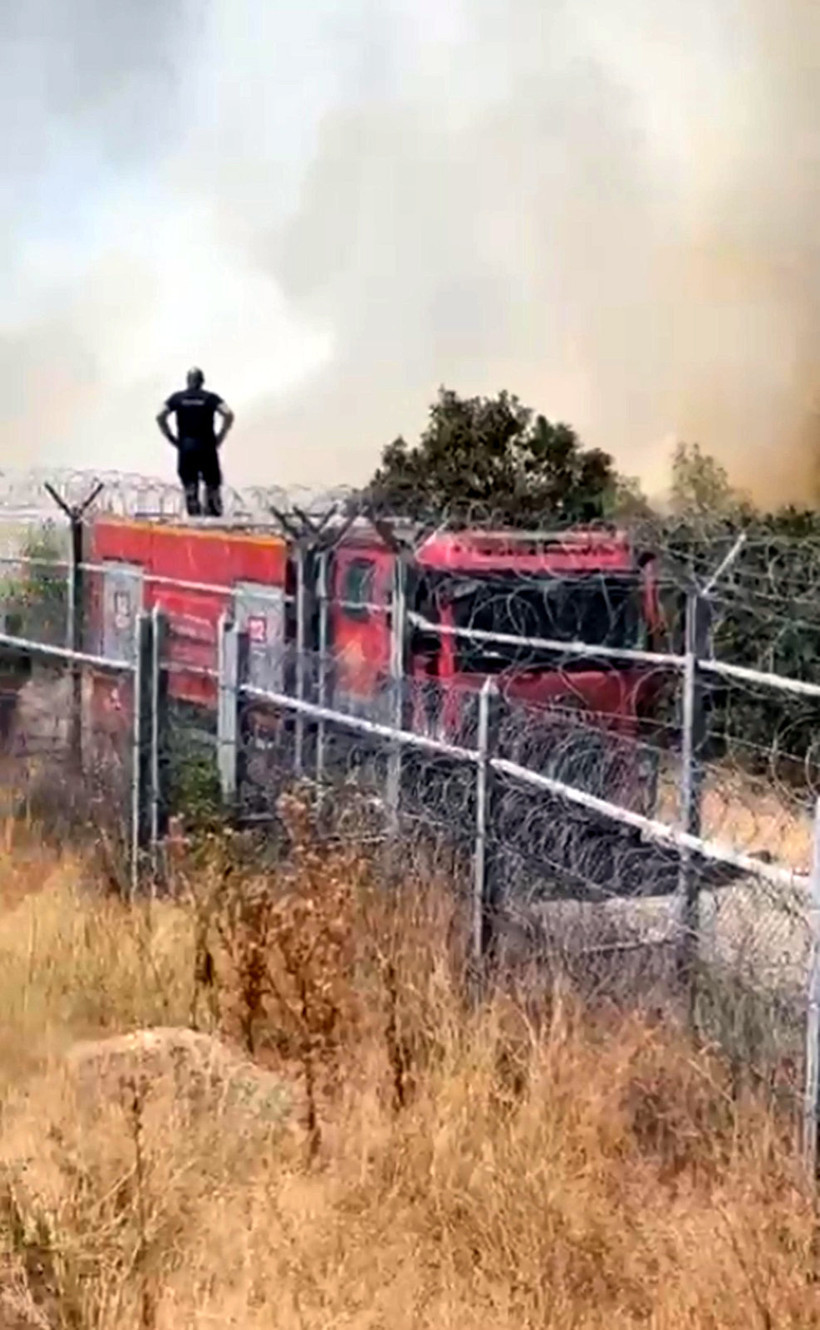 Bu da ithal yangın: Sınıra dayandı - Resim : 1