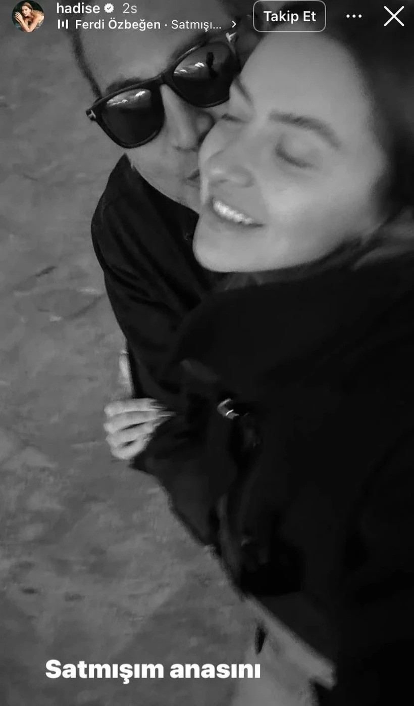 Hadise ve yönetmen aşkı Şenol Sönmez ayrıldı - Resim : 1