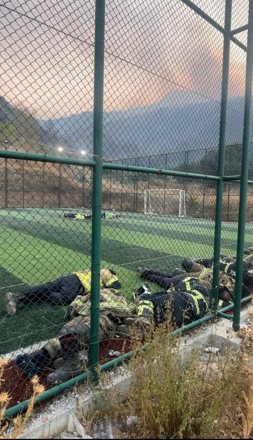 Halı sahada iki saatlik mola - Resim: 7