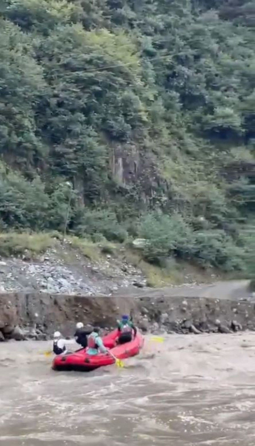 Köprüler-bungalovlar sele kapıldı, turuncu alarm verildi - Resim: 10