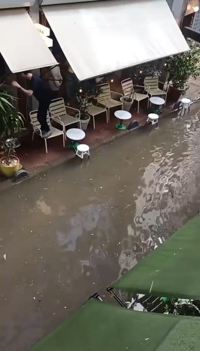 Birçok şehirde yağış, sel, dolu, hortum etkili oldu - Resim: 29