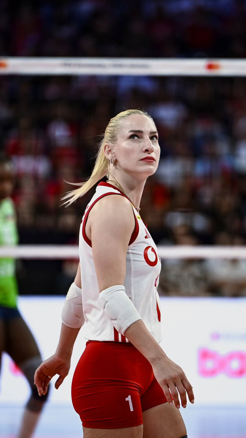 Bu kızı tanıdınız mı? Filenin Sultanlarından biri - Resim : 2