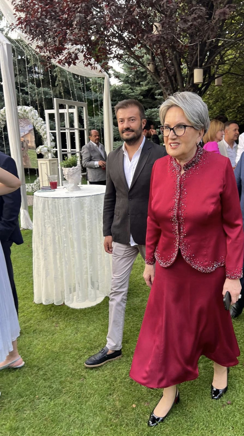 Meral Akşener yeni imajıyla görüntülendi - Resim : 1