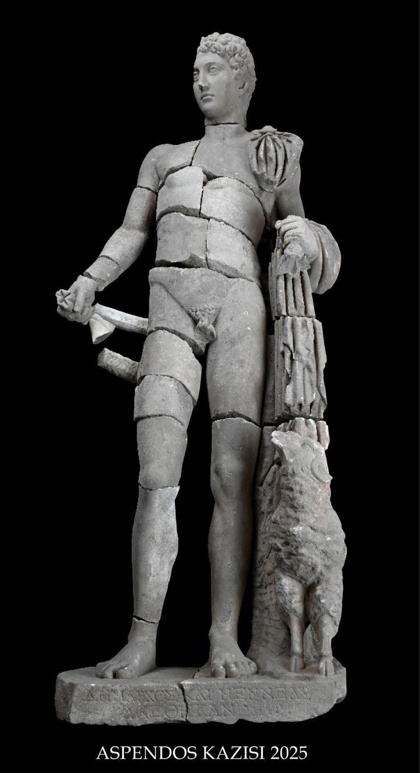 Hermes, Aspendos'ta arz-ı endam etti - Resim : 1