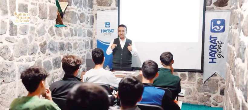 Lise &ouml;ğrencilerine medresede eğitim - Resim : 2