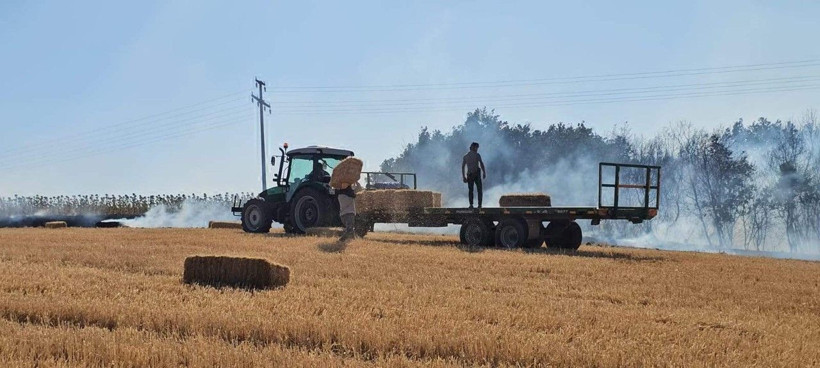 Edirne'de yangın kâbusu: Sınıra giden yol bir süre kapalı kaldı - Resim: 15