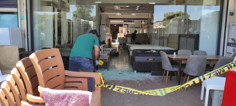 Kuzenler para için birbirini vurdu - Resim : 1