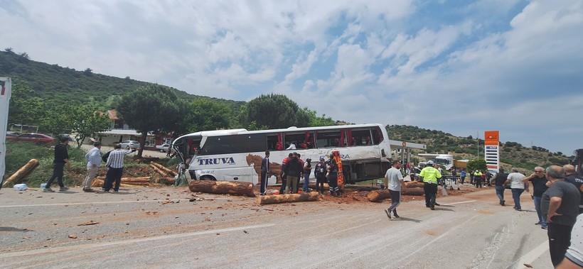 Çanakkale'de trafik kazası: 8 ölü - Resim : 3