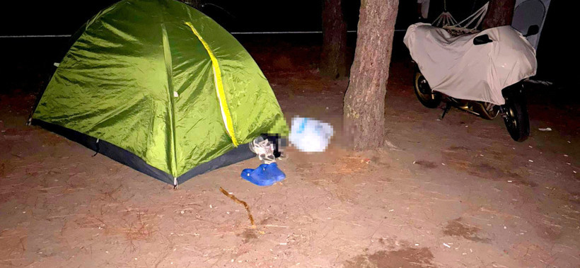 Eşini öldürdü, ormanda çadırda yakalandı - Resim : 2