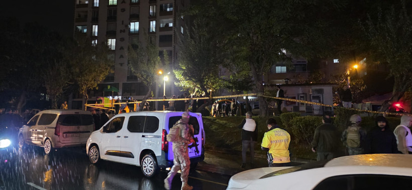 Dehşet saçtı: Eski eşini ve kayınvalidesini öldürüp üvey kızını yaraladı - Resim : 1