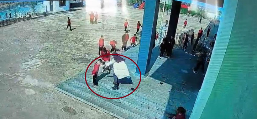 Diyarbakır’da nefes borusuna mandalina kaçan öğrenciyi müdür yardımcısı kurtardı - Resim : 2
