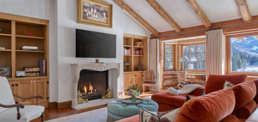 Ünlü iş insanı lüks malikanesini satışa çıkardı - Resim: 5