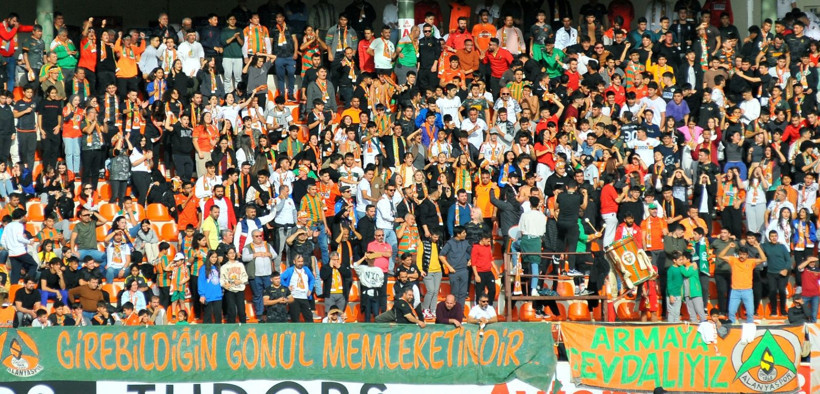 Süper Lig’de sezon 17 statta başlıyor: İşte en büyük ve en küçük statlar - Resim: 3