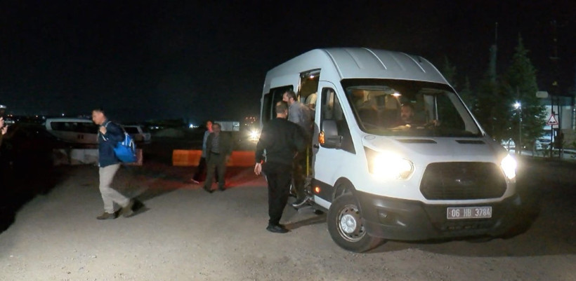 İnfaz yasası yürürlüğe girdi, tahliyeler başladı - Resim : 2