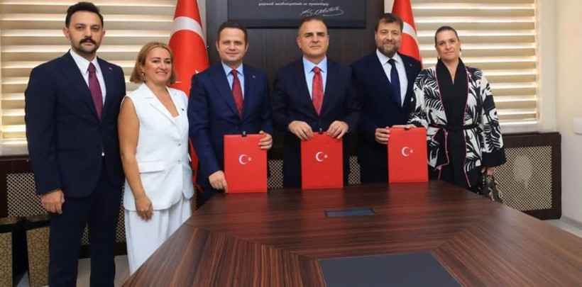 Hayır bahane fon şahane! Tutuklanan üç iş insanı bir zamanlar kamunun gözdesiydi... - Resim : 2