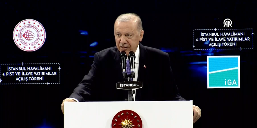Erdoğan İstanbul Havalimanı&rsquo;nın 4&rsquo;&uuml;nc&uuml; pistini a&ccedil;tı - Resim : 5