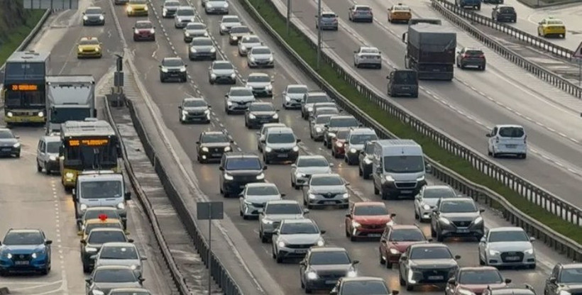 Otoyollarda 130 kilometre sınırı kalkıyor mu? Milyonlarca sürücüyü ilgilendiren gelişme - Resim : 1